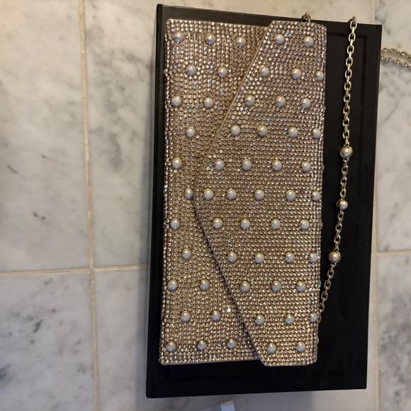 Judith Lieberman pearl and crystal clutch. - Picture 3 of 6
